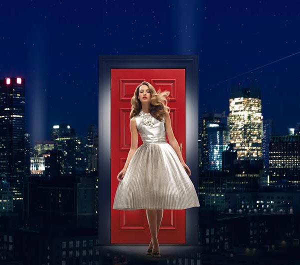 ELIZABETH ARDEN is a global company with an extensive portfolio of prestige beauty brands sold in over 100 countries. The company's brand portfolio includes: Ceramide, Eight Hour Cream, INTERVENE, PREVAGE&reg;, Ceramide, Color Intrigue, Exceptional, Flawless Finish, INTERVENE, Pure Finish, 5<sup>th</sup> avenue, ardenbeauty, Blue Grass, Green Tea, Mediterranean, Pretty, Provocative Woman, Red Door, Sunflowers, Alberta Ferretti, Alfred Sung, Badgley Mischka, Bob Mackie, Britney Spears, Curve, Danielle Steel, Elizabeth Taylor, GANT, Geoffrey Beene, Giorgio Beverly Hills, Halston, Hilary Duff, John Varvatos, Juicy Couture, Kate Spade New York, Lucky Brand, Mariah Carey, Nanette Lepore, PS Fine Cologne, Rocawear, Usher, White Diamonds
